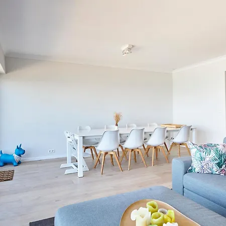Europa Sky View 60 Apartment *